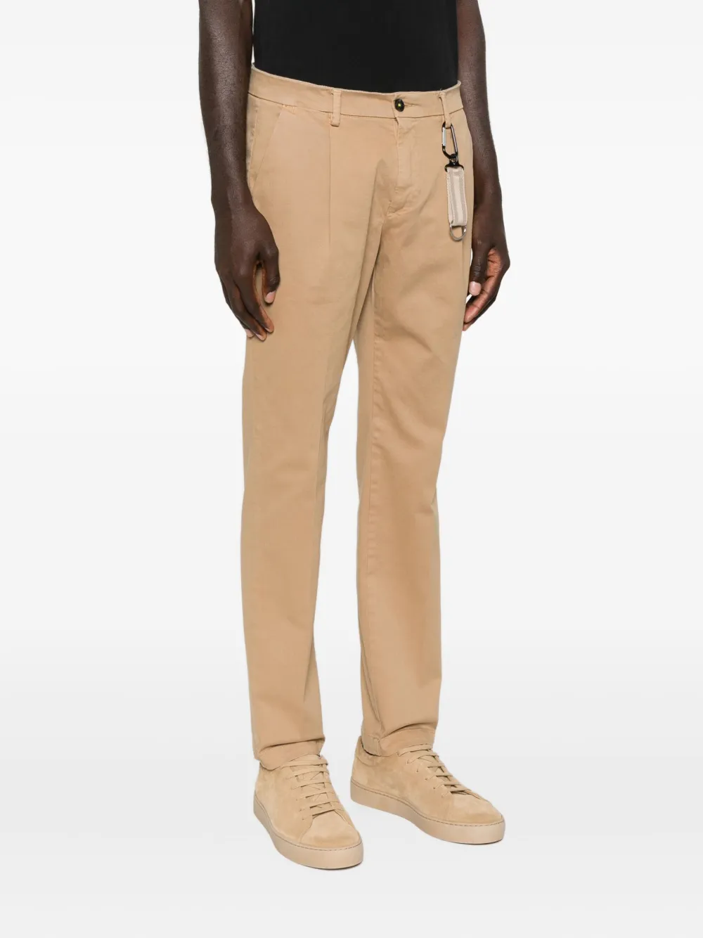 Manuel Ritz Pleated Twill Chino Trousers In Brown