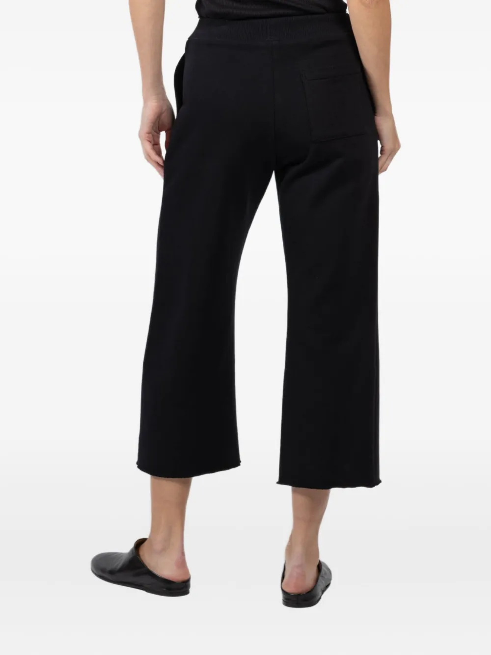Arlo Mott Cropped Trousers In Black