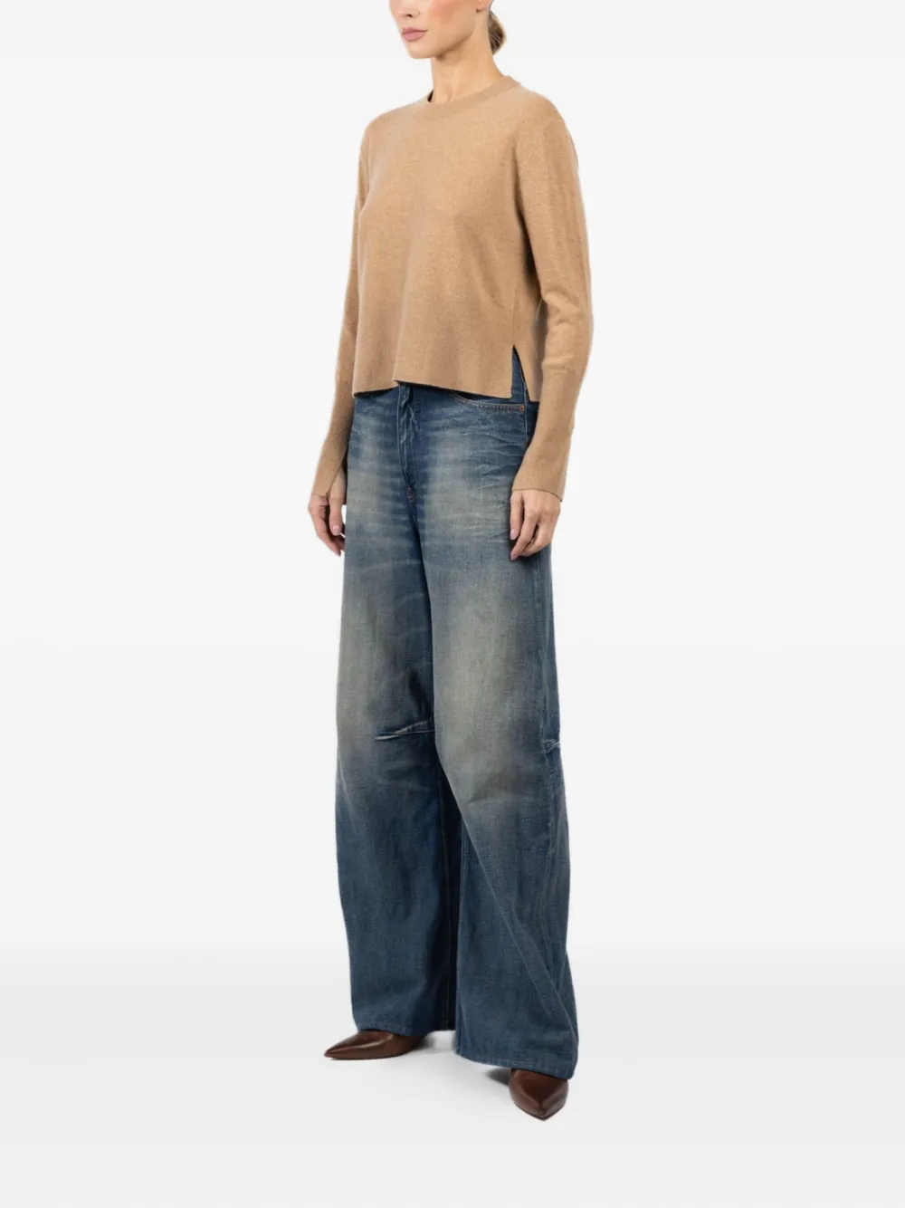 Arlo Mott Side-split Cashmere Sweater In Brown