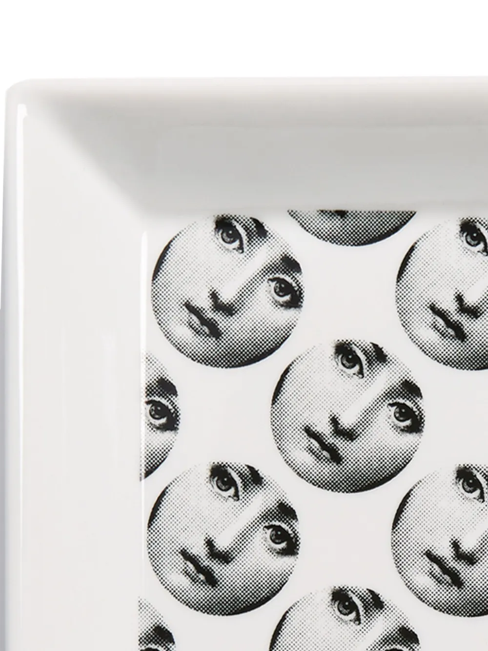Fornasetti Tema E Variazioni Square Tray (20,8cm X 20,8cm) In White