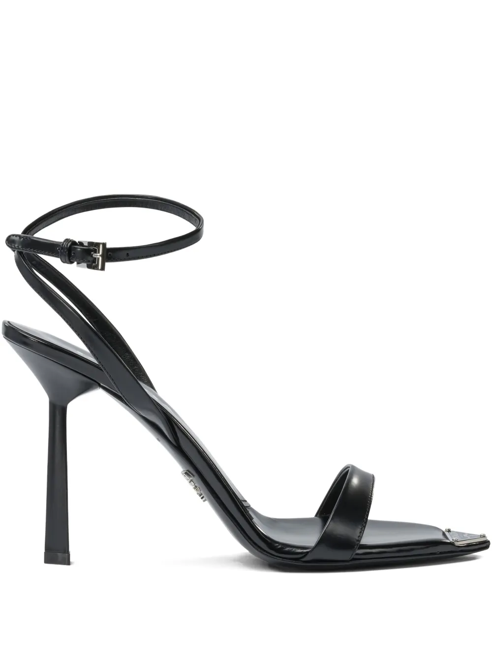 Prada 100 mm pumps met enkelbandjes en puntige neus Zwart
