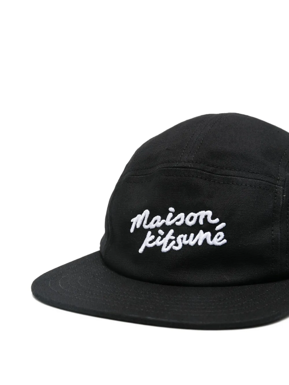 Maison Kitsuné Pet met geborduurd logo Zwart