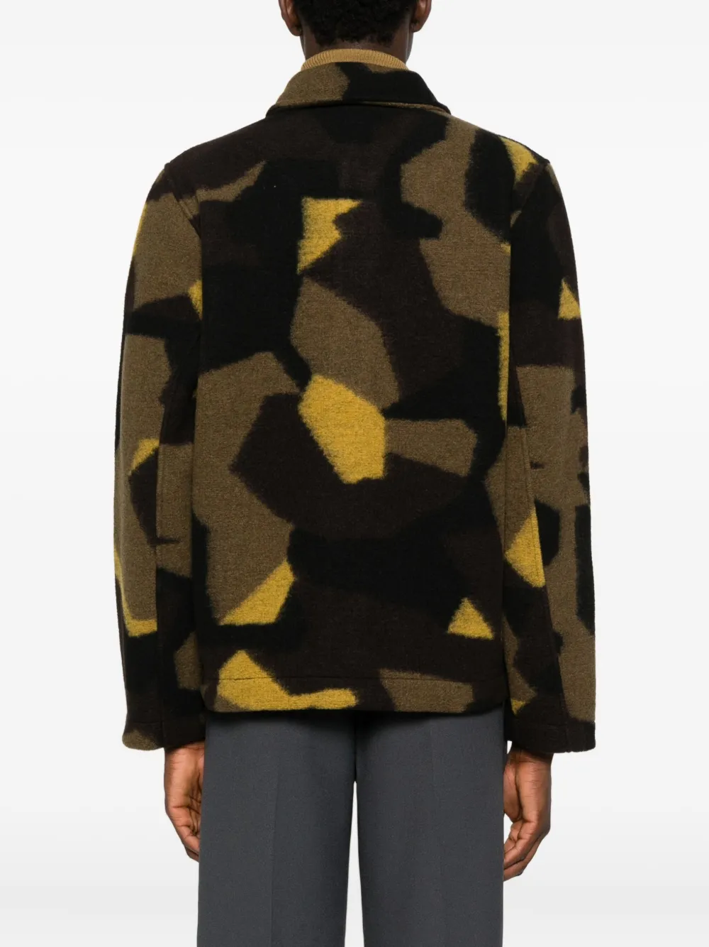 Universal Works Jack met camouflageprint Groen
