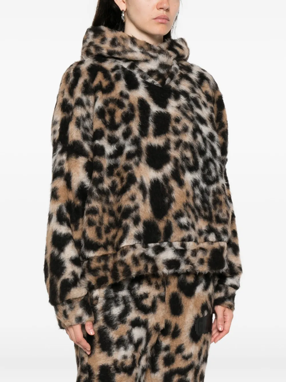 Gcds Hooded Animal-print Sweater In Animal Print