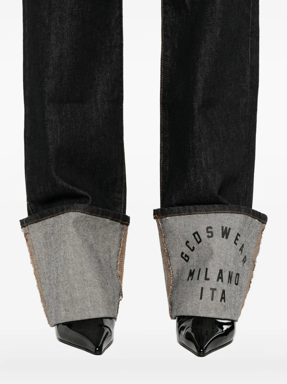 Gcds Cuffed-hem Jeans In Black