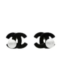 CHANEL Pre-Owned 2005 Interlocking CC faux-pearl earrings - Black