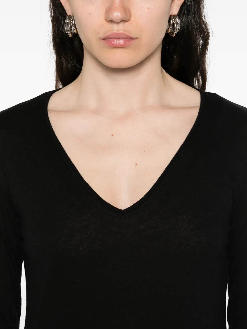Majestic Long-sleeved Black V-neck Sweater In Cotton-cashmere Blend In Black