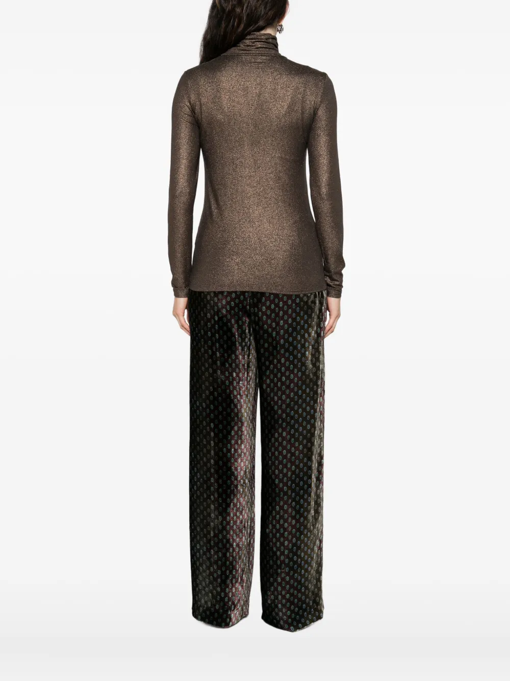 Majestic Fitted Brown Turtleneck Sweater With Subtle Shimmer In Brown
