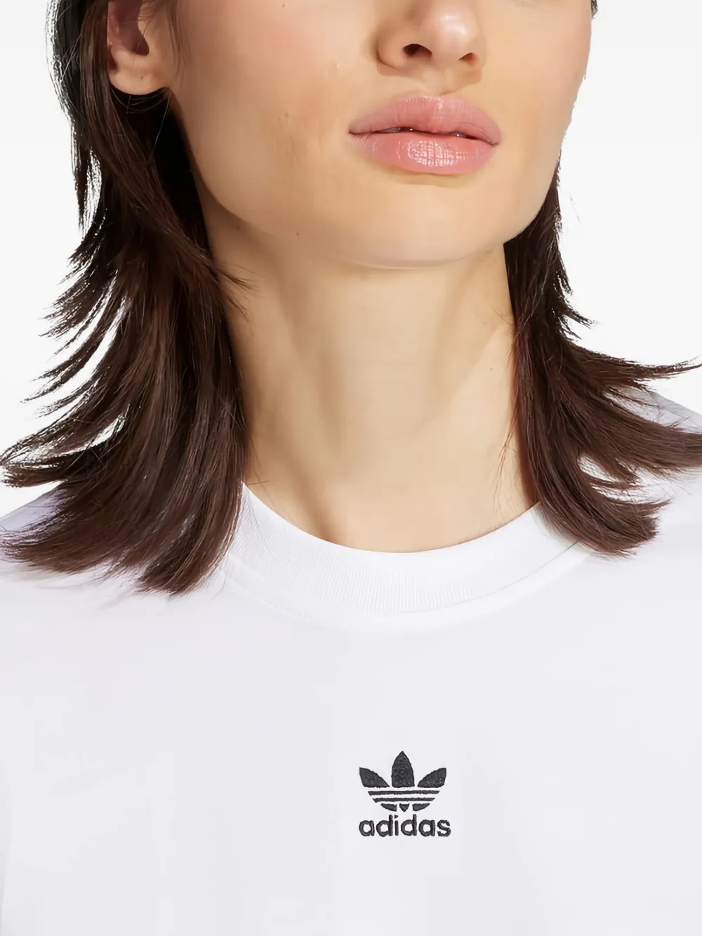 Adidas Originals Long-sleeved Essentials T-shirt In White