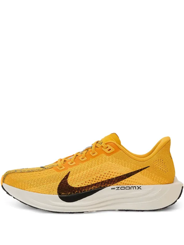 Nike Pegasus Plus LV8 スニーカー | オレンジ | FARFETCH JP
