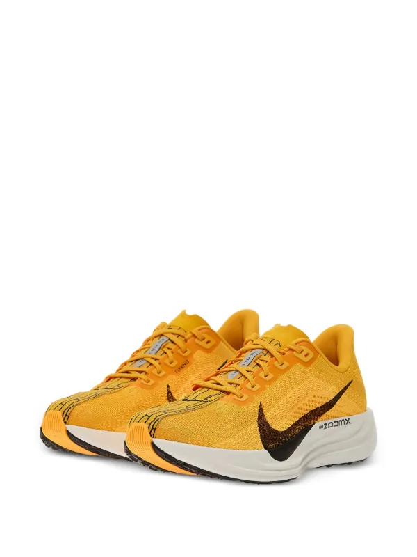 Nike Pegasus Plus LV8 スニーカー | オレンジ | FARFETCH JP