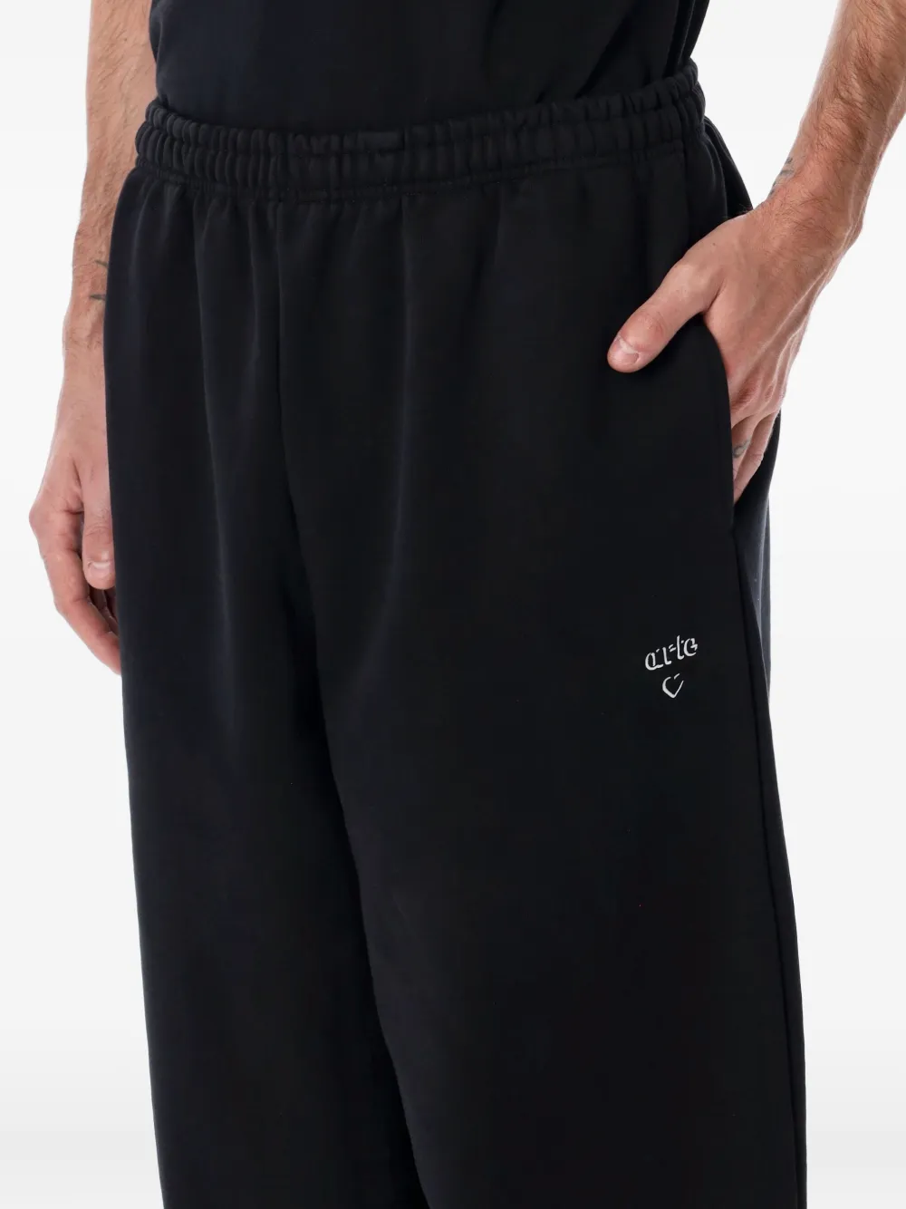Arte Antwerp Logo-print Track Pants In Black