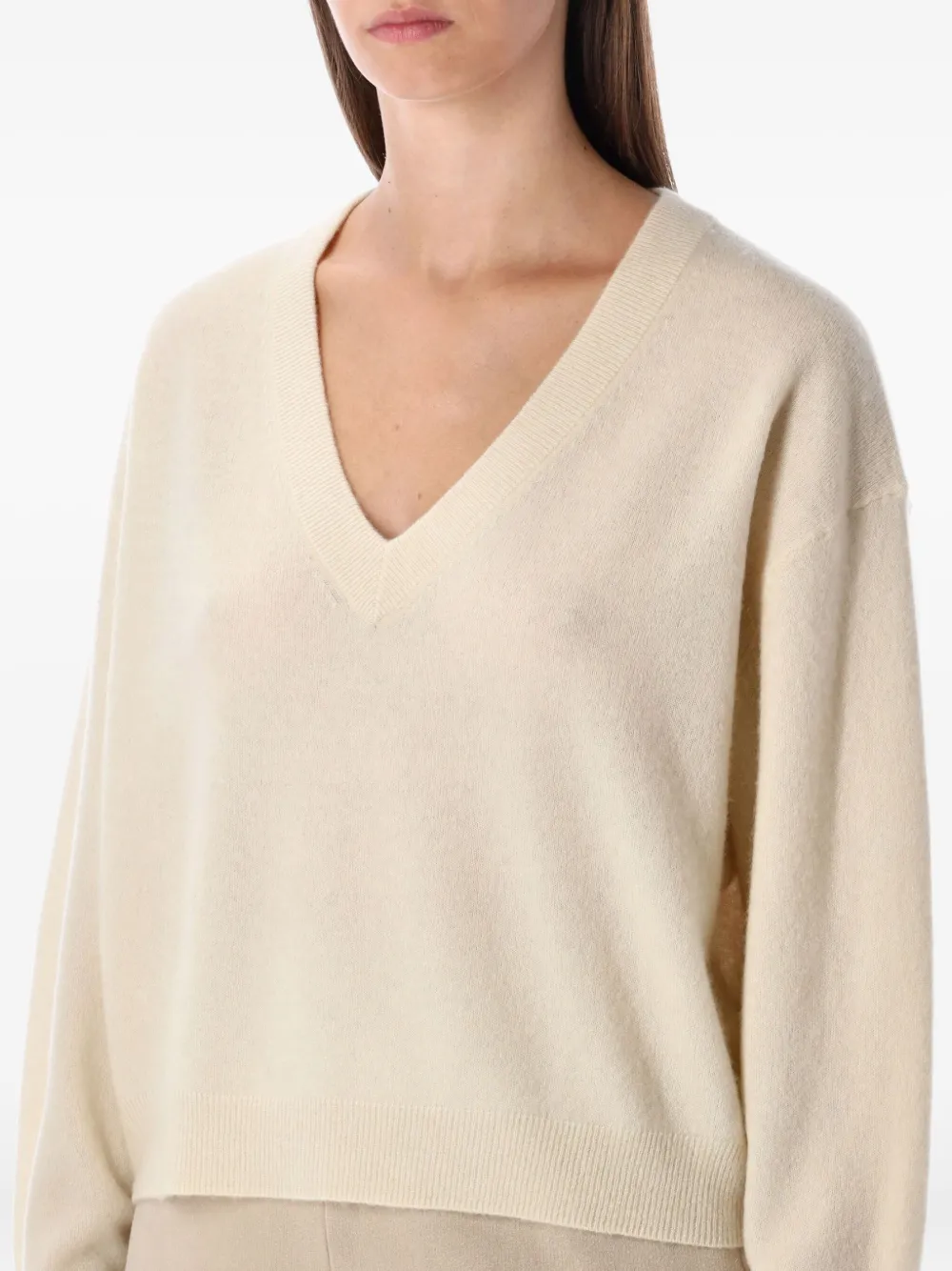 American Vintage Raxow Wool V-neck Sweater In Neutral