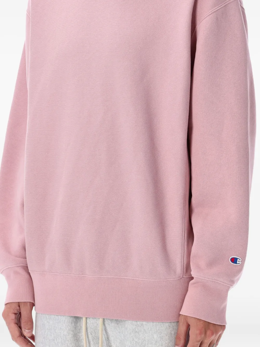 Champion Reverse Weave Crewneck Patch In Pink