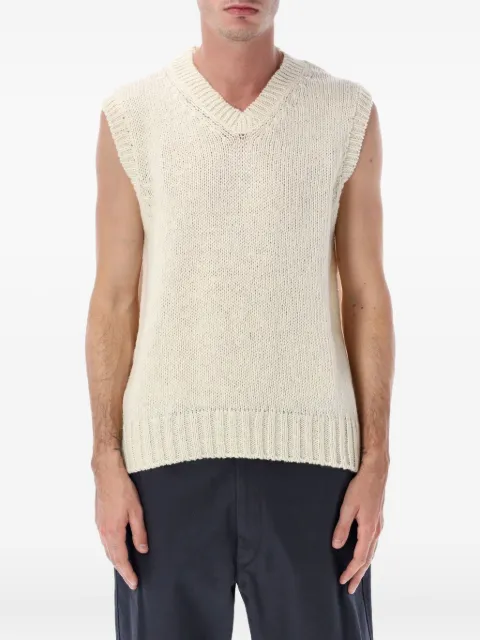 Howlin' V-neck sleeveless sweater