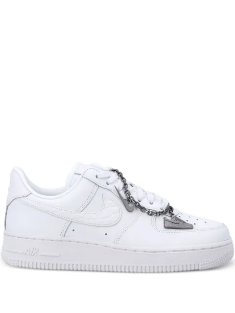 Nike Air Force 1'07 trainers