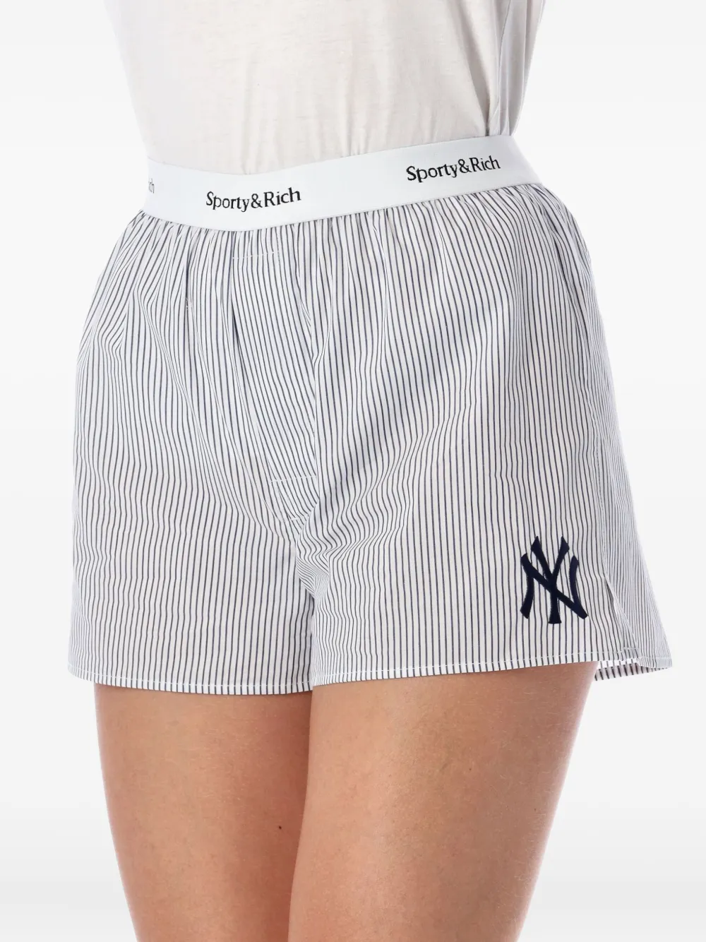 Sporty & Rich Yankees Serif gestreepte shorts Blauw
