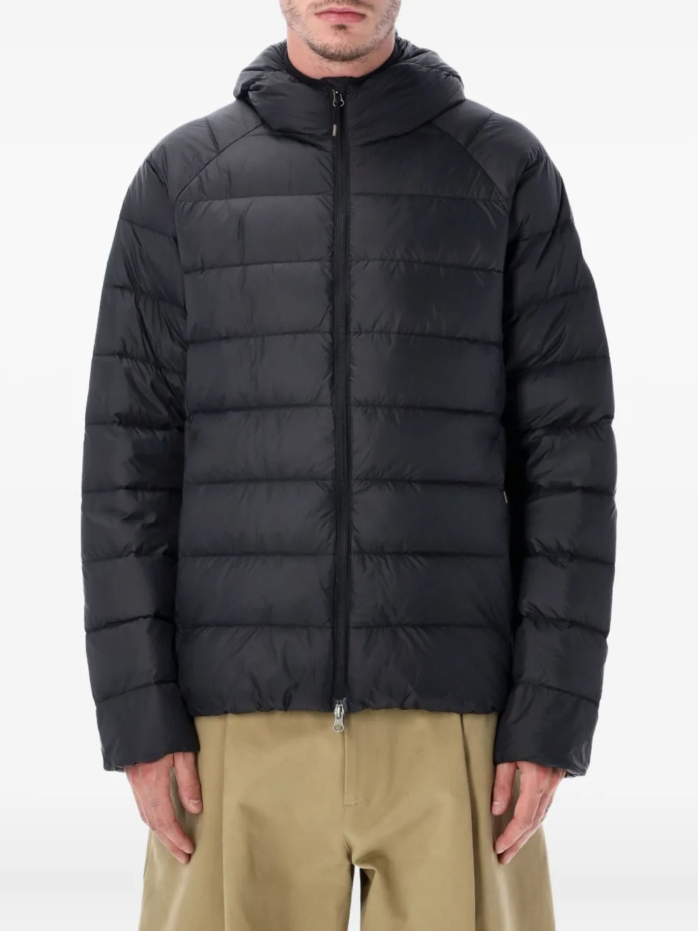 Pyrenex abrigo capitonado con capucha | negro | Image 1
