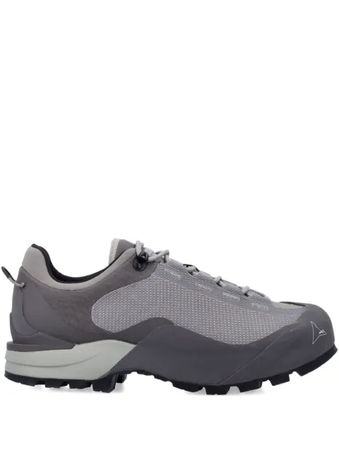 ROA lace-up sneakers