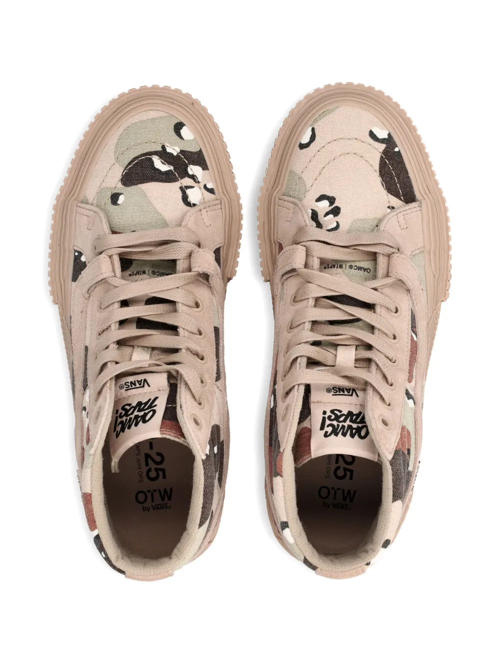 Vans Otw by x Wtaps x Oamc Sk8-Hi Gl Lug sneakers met camouflageprint Beige