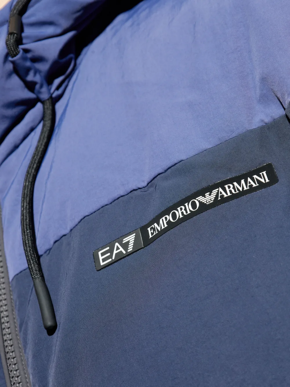 Ea7 Hooded Colour-block Jacket In Blue