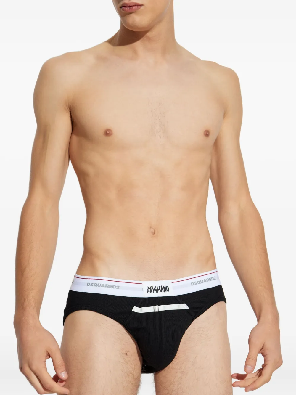 DSQUARED2 calzones con detalle de hebilla en colaboración con Magliano | Image 2
