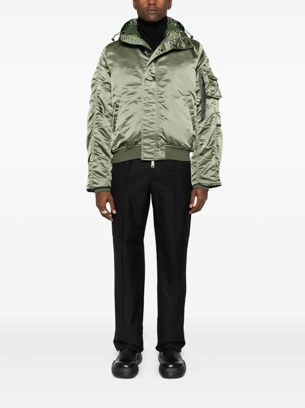 Alpha Industries N-2B Base jacket | Fitted Jackets | Image 2