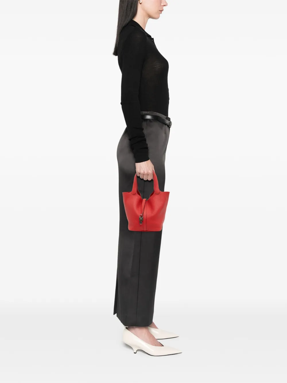 Hermès Pre-Owned 2016 Clemence Picotin Lock 22 handbag | Pre-Owned | Image 2