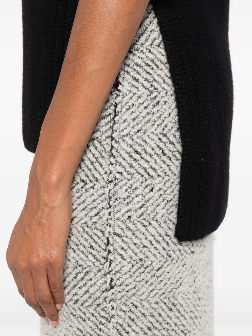 Alberta Ferretti Herringbone-pattern Wool Skirt In Gray