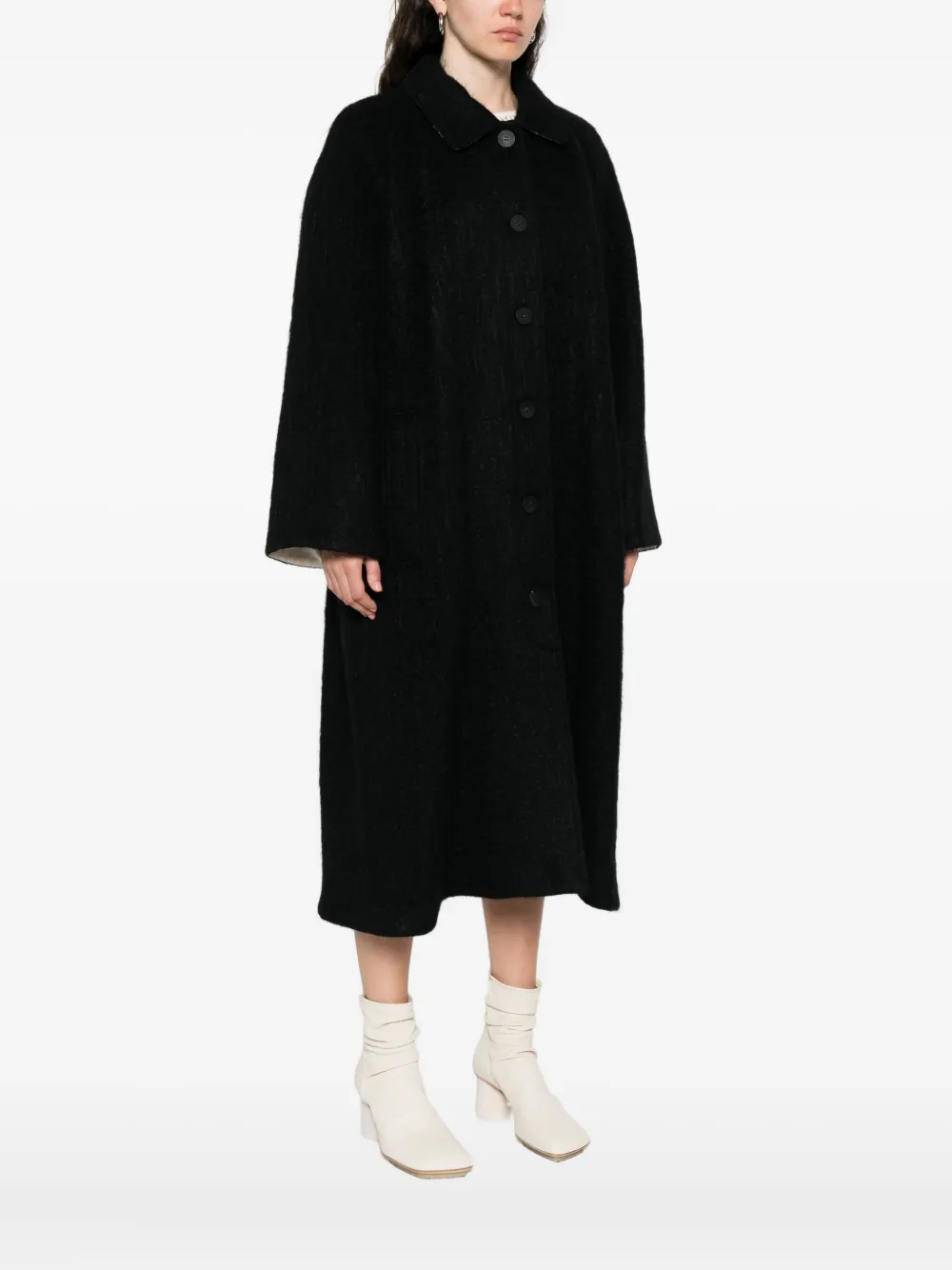 Soh Single-breasted Coat In Black