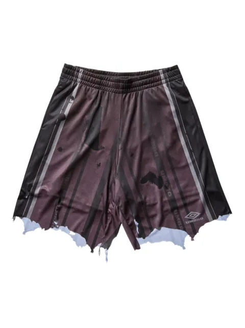 UMBRO ripped shorts 