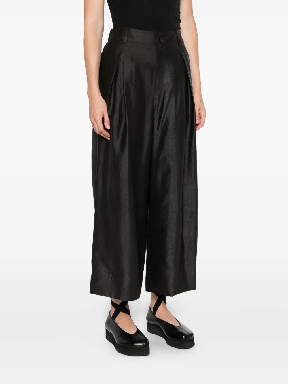 Soh Pleated Pants In Brown