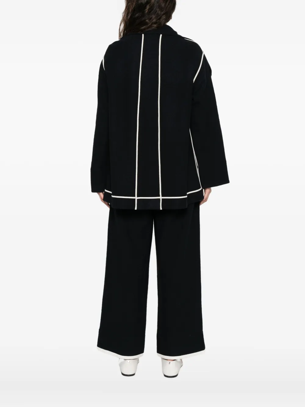 Soh Contrasting-trim Jacket In Blue
