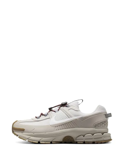 Nike Zoom Vomero Roam sneakers