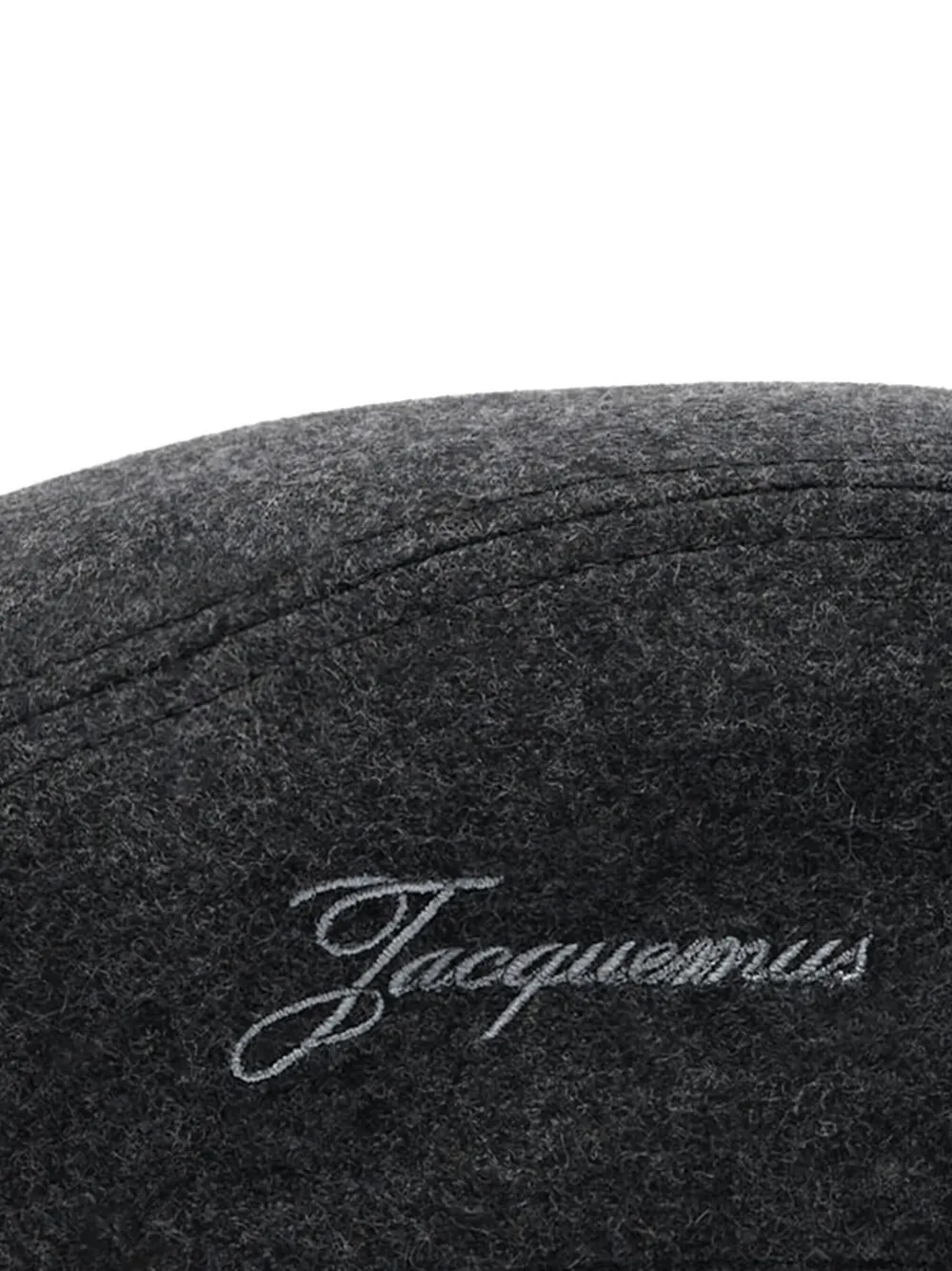 Jacquemus Le Valérie baret Grijs