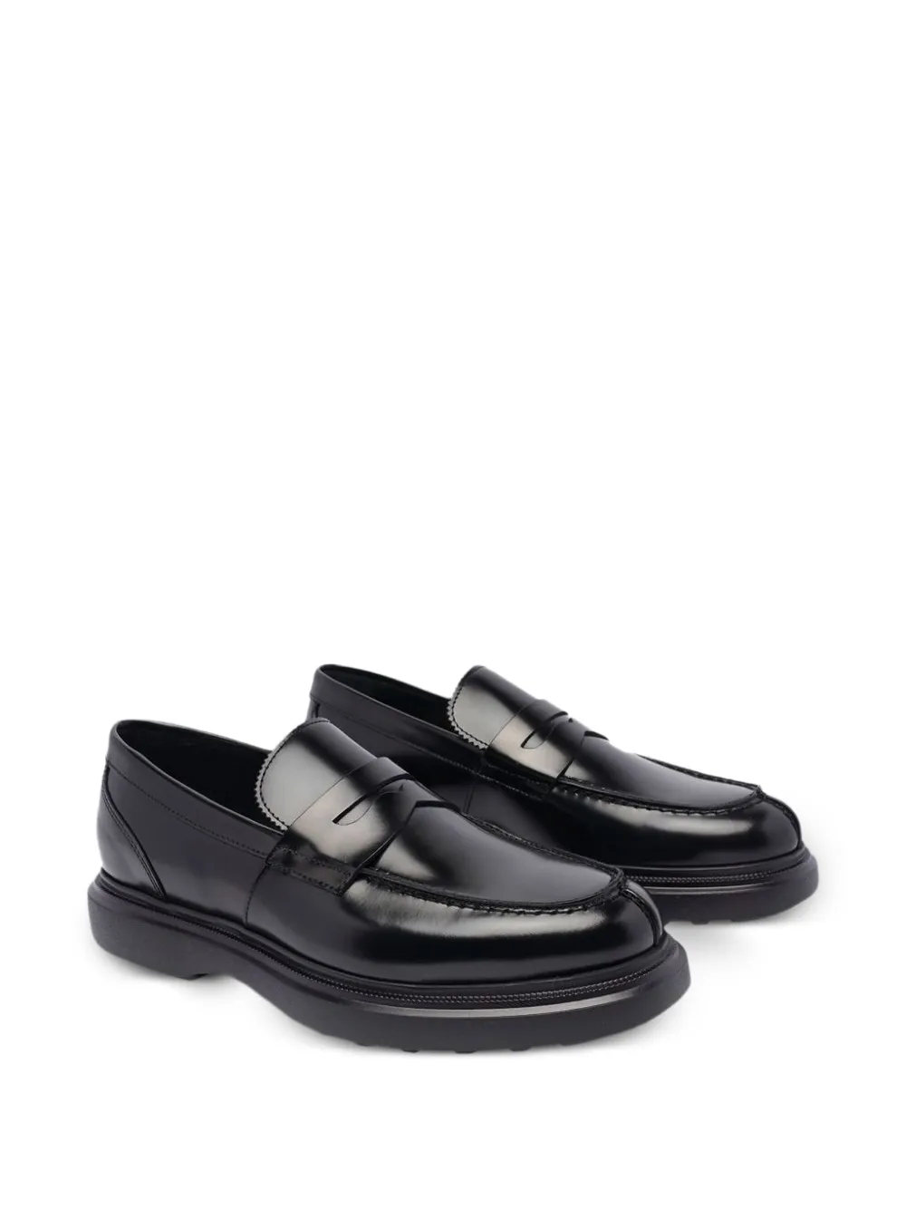 Stuart Weitzman Alvin Loafers In Black