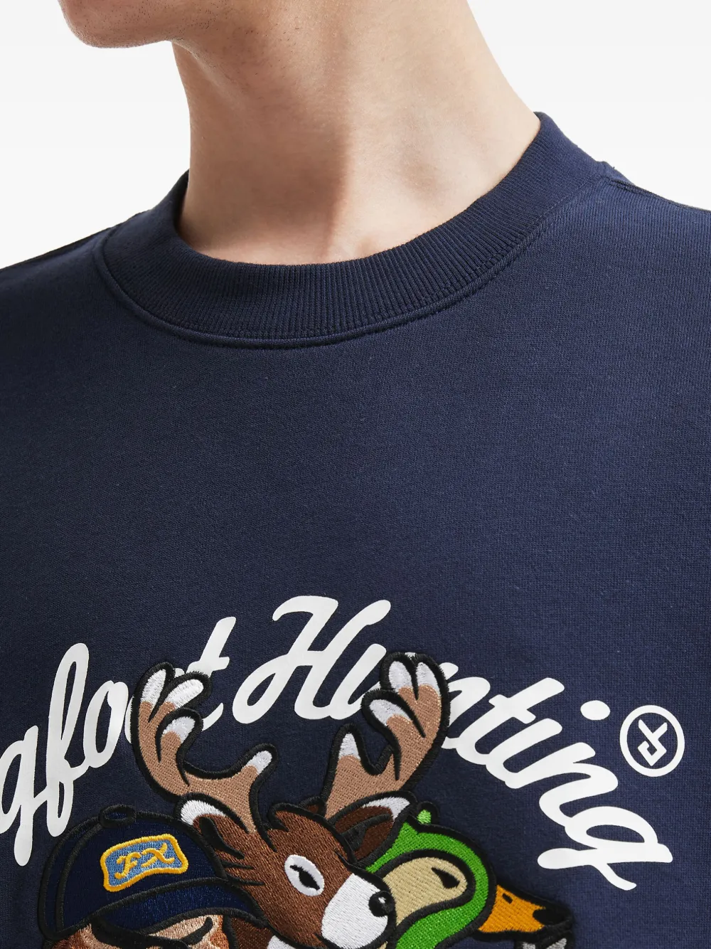 Fingercroxx Graphic-print Sweatshirt In Blue