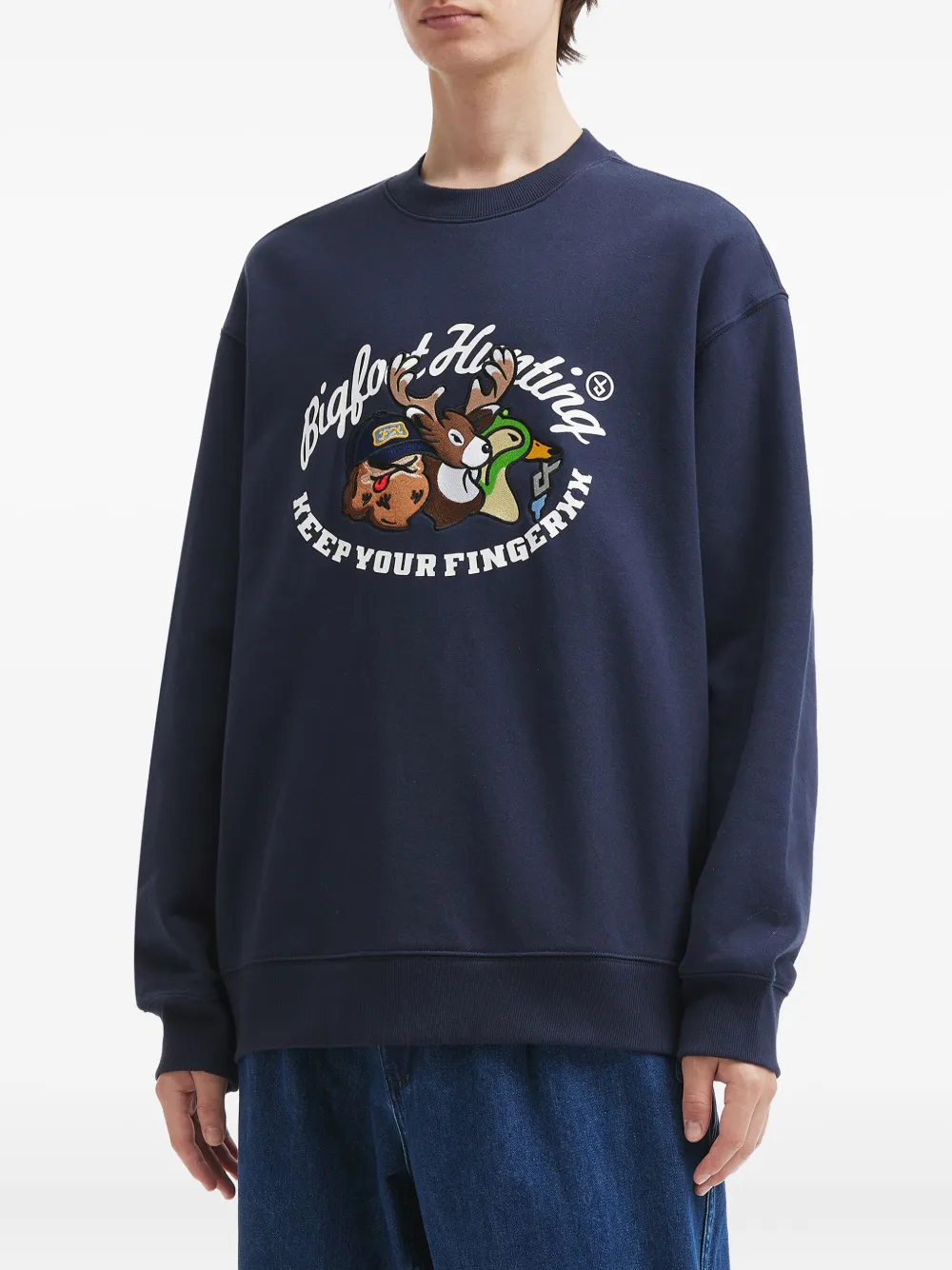 Fingercroxx Graphic-print Sweatshirt In Blue