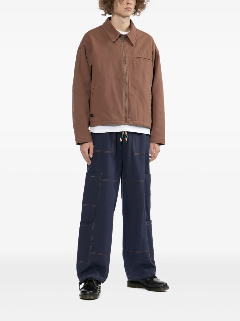 izzue chamarra con placa del logo | Sobrecamisas | Image 2