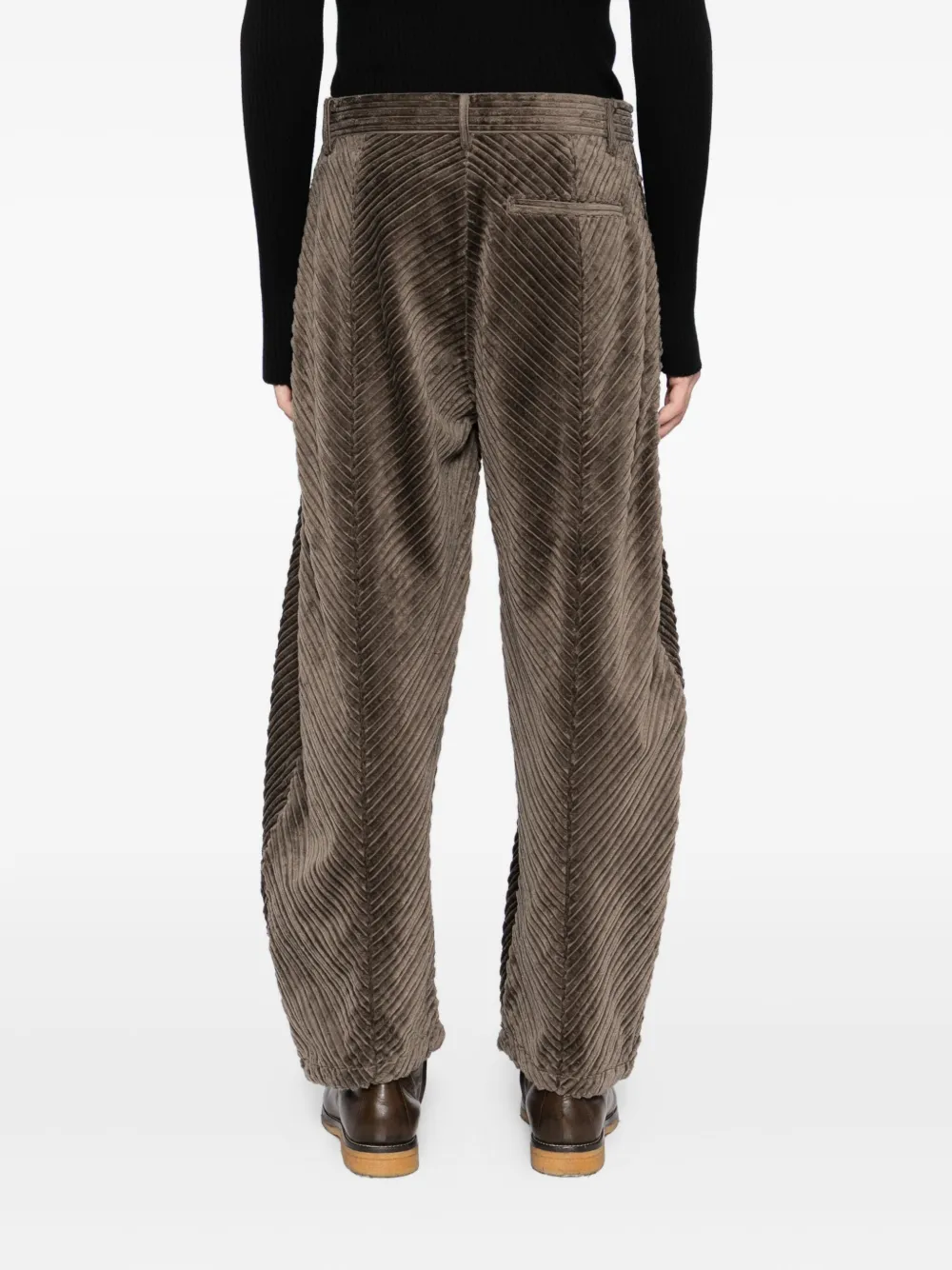 CROQUIS Broek met gewelfd afwerking Bruin