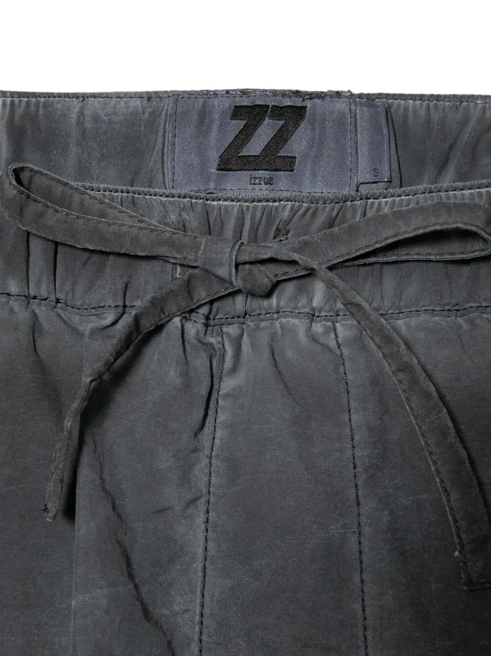 Izzue Rock Mit Logo-patch In Gray