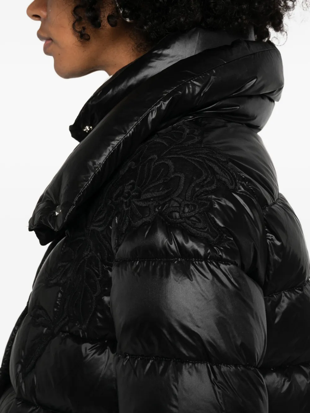 Ermanno Firenze Hooded Puffer Jacket In Black
