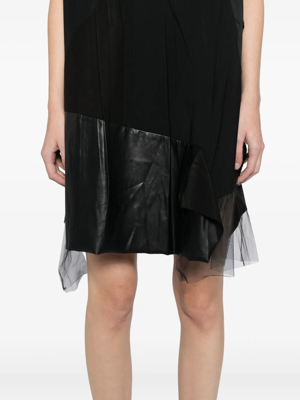 Jnby Sleeveless Dress In Black