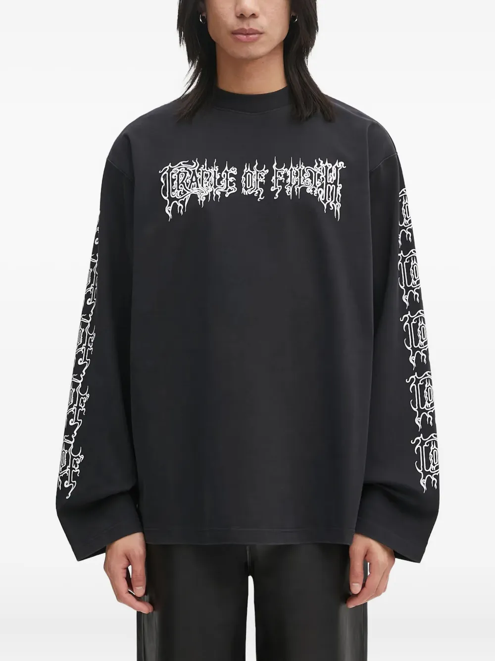 VETEMENTS ロングTシャツ - ブラック VETEMENTS ロングTシャツ - ブラック