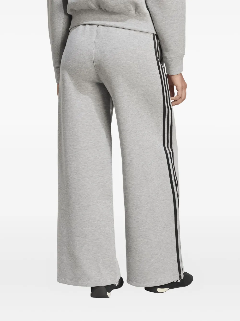 Adidas logo-embroidery track pants - Grijs