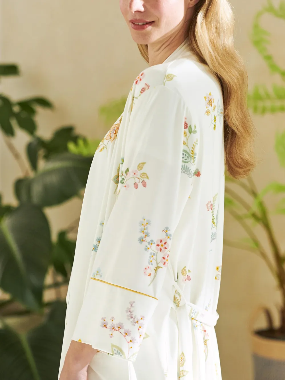 Floral Print Robe