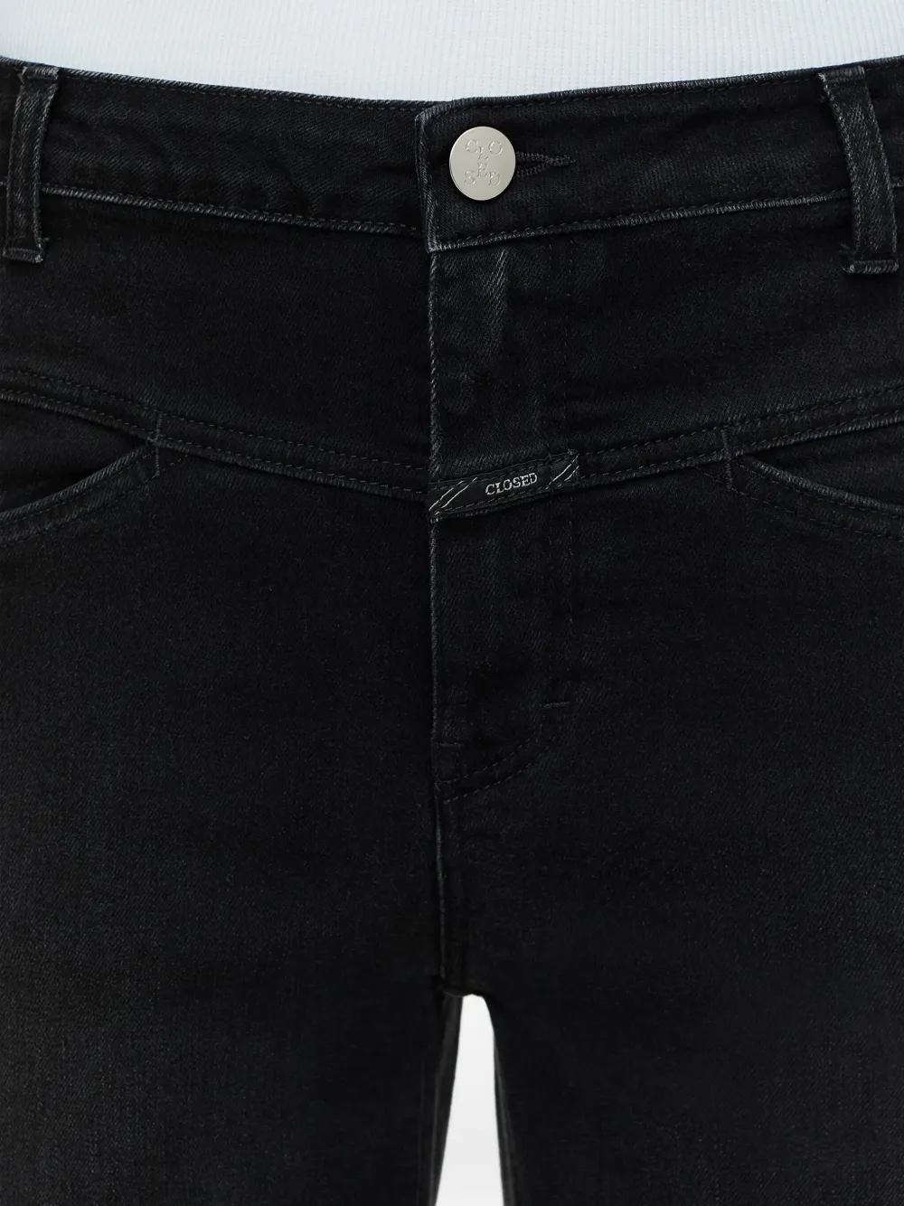 Closed Pocket-detail Cotton Jeans In Black