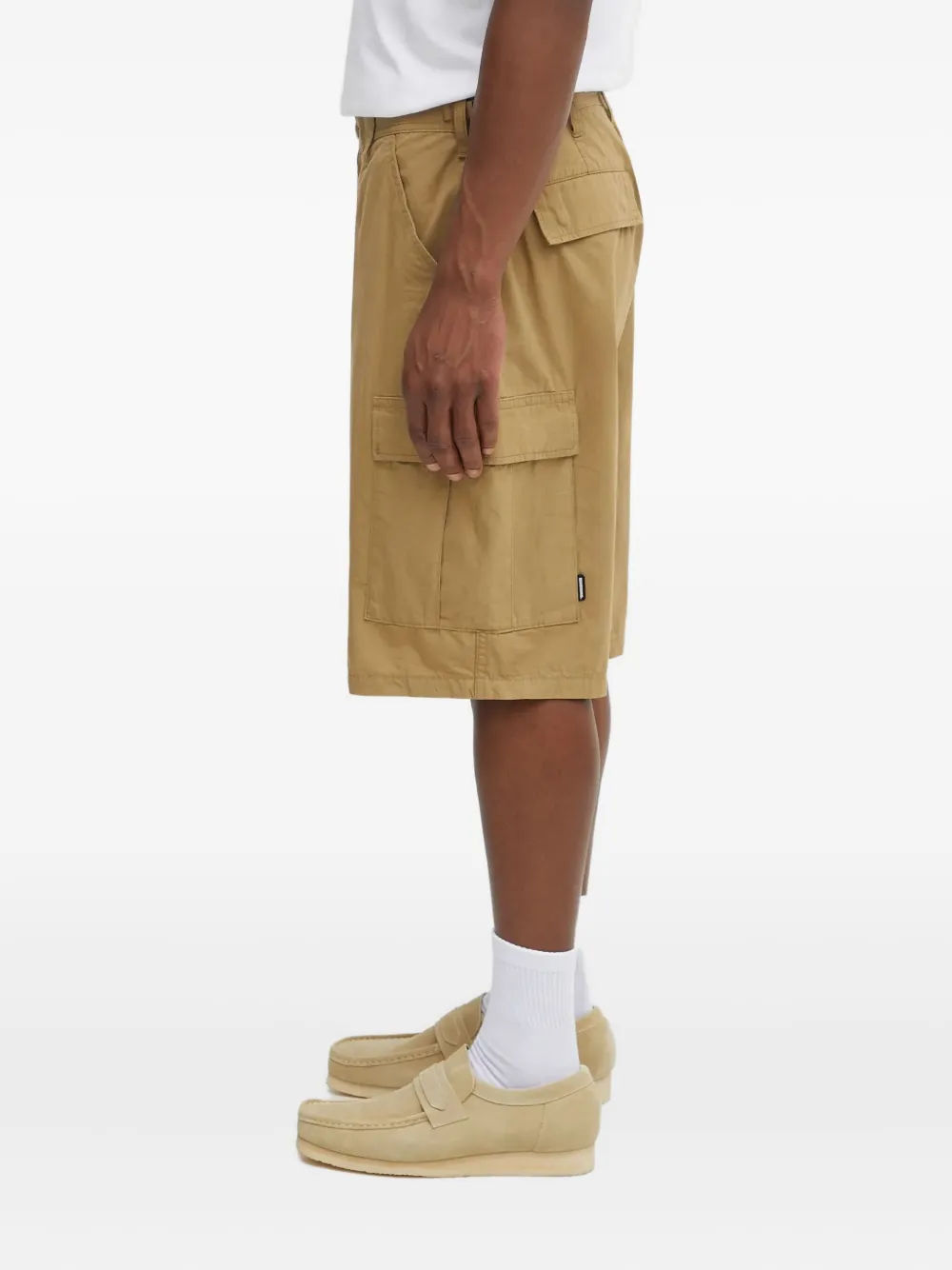 Neighborhood Shorts met cargo zak Beige