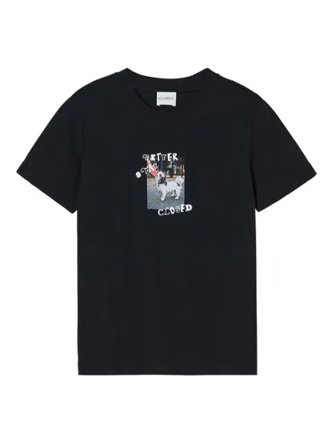 Closed dog-print graphic tee