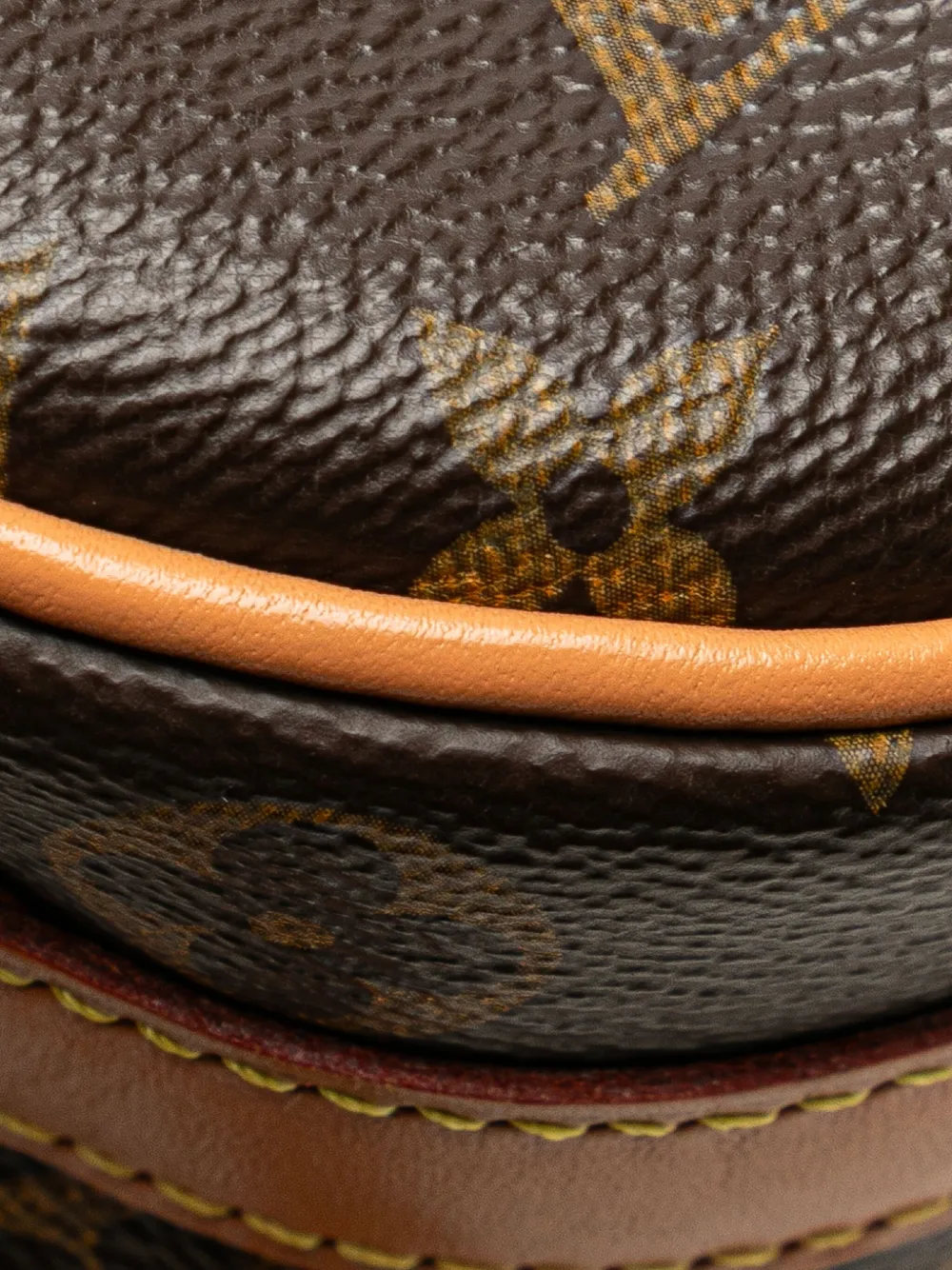 Louis Vuitton Pre-Owned 2021-2025 モノグラム ボワット シャポー